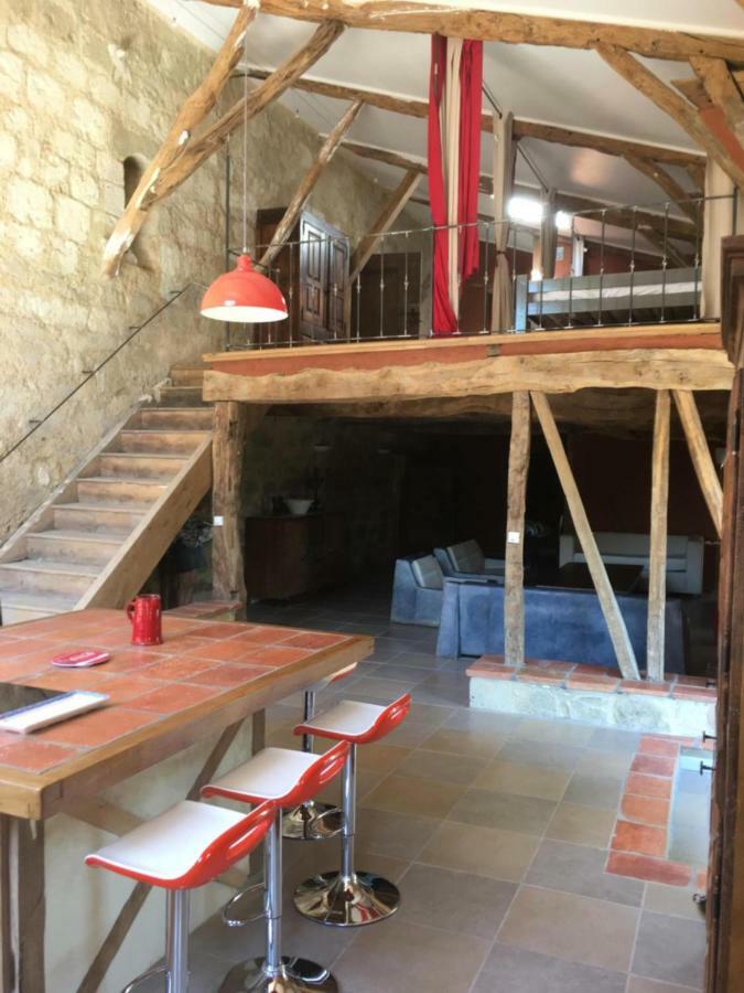 Gite De La Commanderie Villa Castéra-Verduzan Buitenkant foto